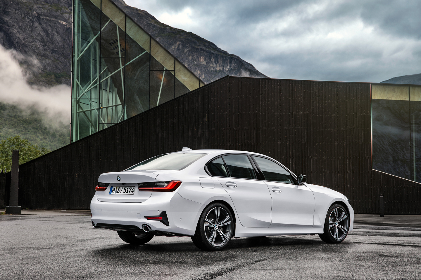 Nuova BMW Serie 3 2019. Un nuovo modo di pensare