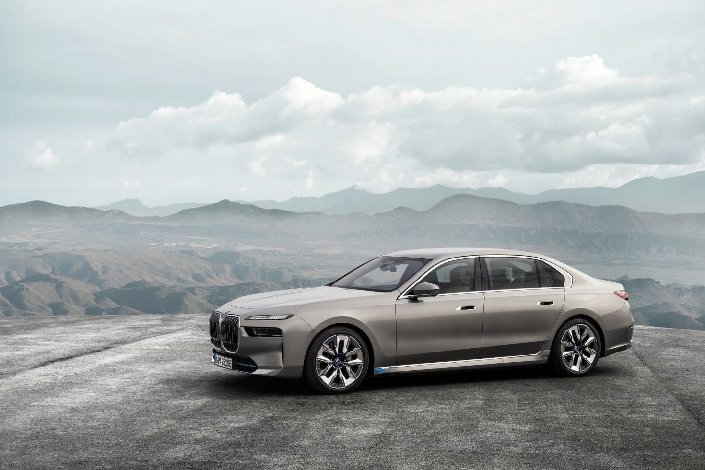Nuova BMW Serie 7 Prendi un appuntamento con un consulente